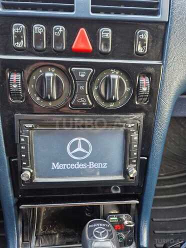 Mercedes E 240 1998, 378,000 km - 2.4 l - Sumqayıt