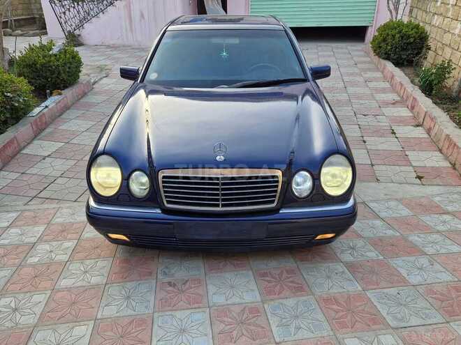 Mercedes E 240 1998, 378,000 km - 2.4 l - Sumqayıt