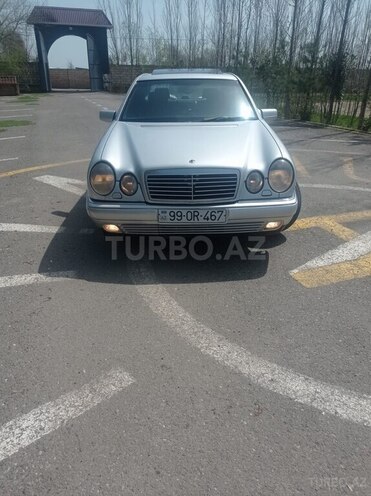 Mercedes E 320 1996, 360,000 km - 3.2 l - Saatlı