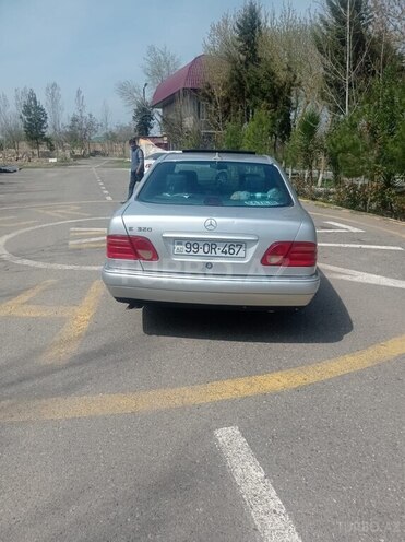 Mercedes E 320 1996, 360,000 km - 3.2 l - Saatlı