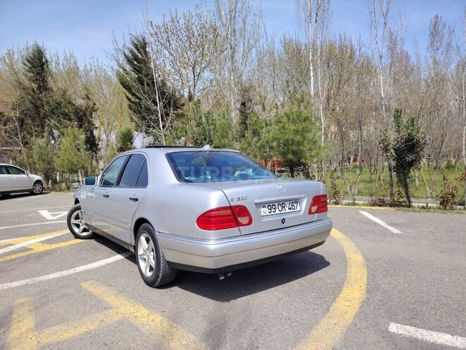Mercedes E 320 1996, 360,000 km - 3.2 l - Saatlı