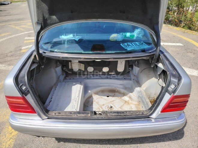 Mercedes E 320 1996, 360,000 km - 3.2 l - Saatlı