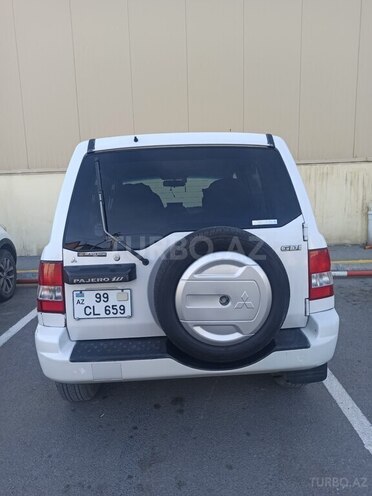 Mitsubishi Pajero io 2001, 312,000 km - 2.0 l - Bakı