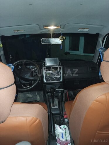 Mitsubishi Pajero io 2001, 312,000 km - 2.0 l - Bakı