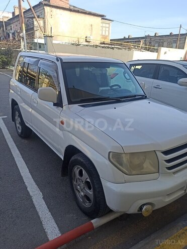 Mitsubishi Pajero io 2001, 312,000 km - 2.0 l - Bakı