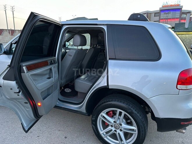 Volkswagen Touareg 2004, 294,112 km - 3.2 l - Bakı