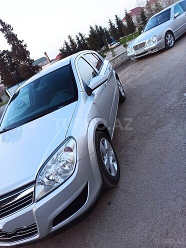 Opel Astra 2008, 227,900 km - 1.4 l - Cəlilabad