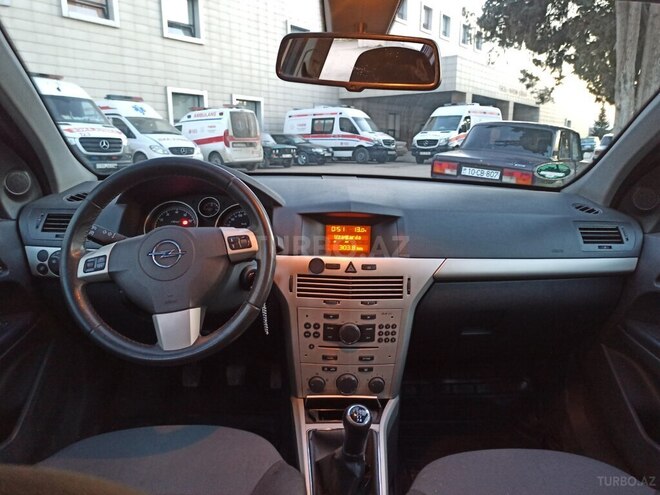 Opel Astra 2008, 227,900 km - 1.4 l - Cəlilabad