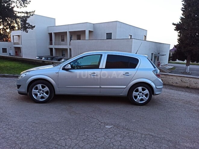 Opel Astra 2008, 227,900 km - 1.4 l - Cəlilabad