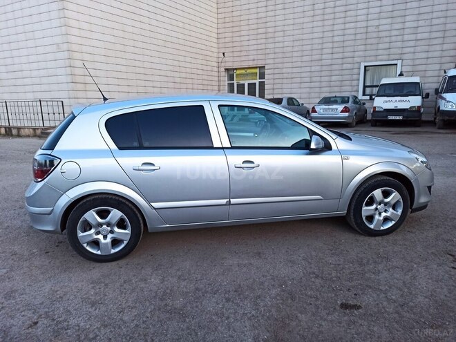Opel Astra 2008, 227,900 km - 1.4 l - Cəlilabad