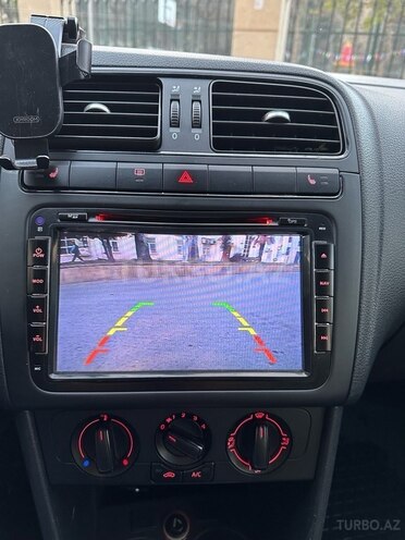 Volkswagen Polo 2015, 147,000 km - 1.6 л - Bakı