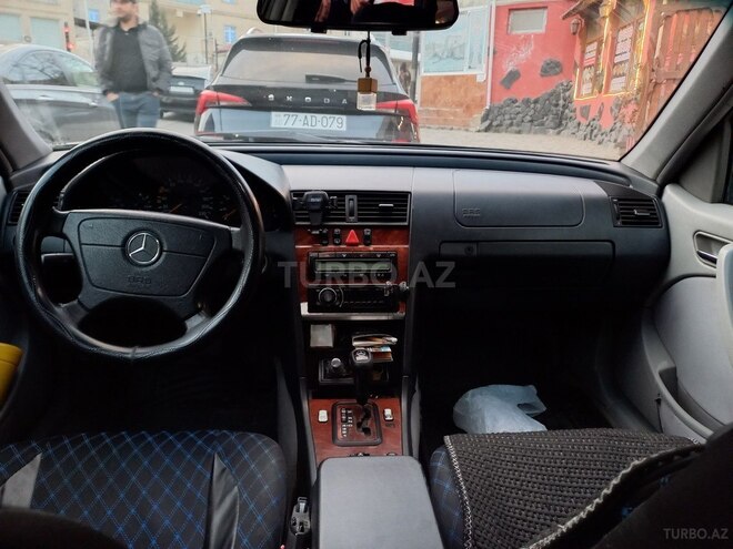 Mercedes C 220 1999, 349,000 km - 2.2 л - Bakı
