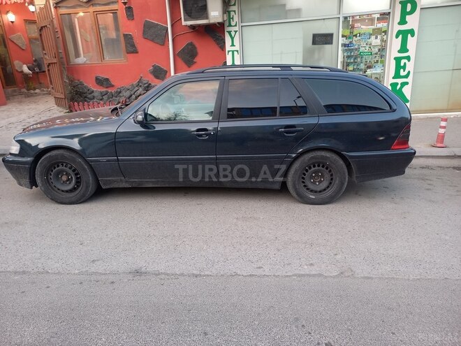 Mercedes C 220 1999, 349,000 km - 2.2 л - Bakı