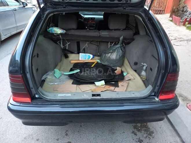 Mercedes C 220 1999, 349,000 km - 2.2 л - Bakı