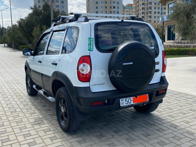 Chevrolet Niva 2014, 27,100 km - 1.7 l - Sumqayıt