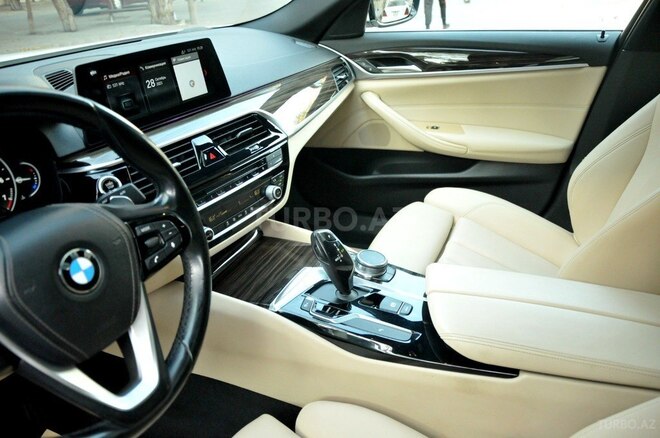 BMW 530 2019, 90,000 km - 2.0 l - Bakı