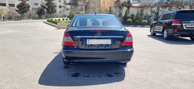 Mercedes E 220 2006, 205,000 km - 2.2 l - Bakı