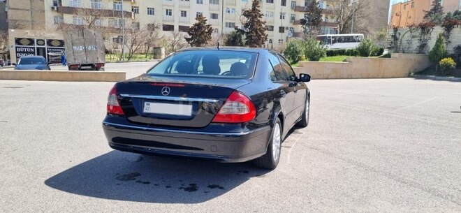 Mercedes E 220 2006, 205,000 km - 2.2 l - Bakı