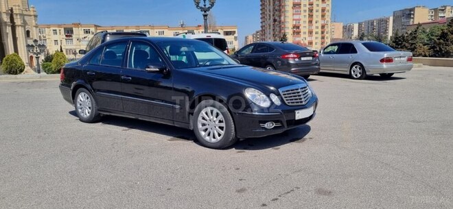 Mercedes E 220 2006, 205,000 km - 2.2 l - Bakı