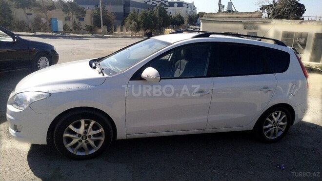 Hyundai i30 2008, 198,567 km - 1.6 л - Bakı