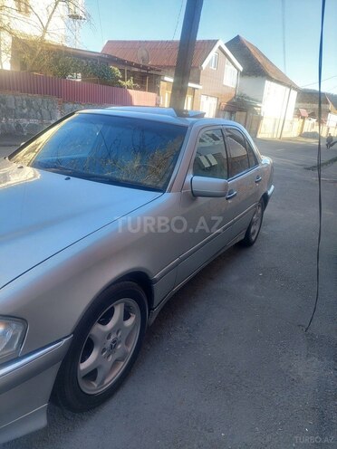 Mercedes C 230 1999, 397,000 km - 2.3 l - Qax