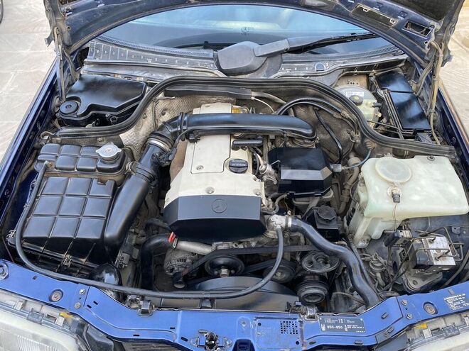Mercedes C 200 1997, 270,000 km - 2.0 l - Bakı