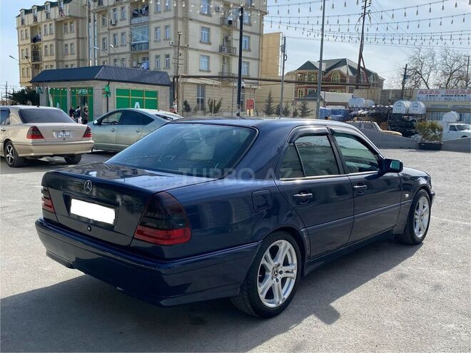 Mercedes C 200 1997, 270,000 km - 2.0 l - Bakı