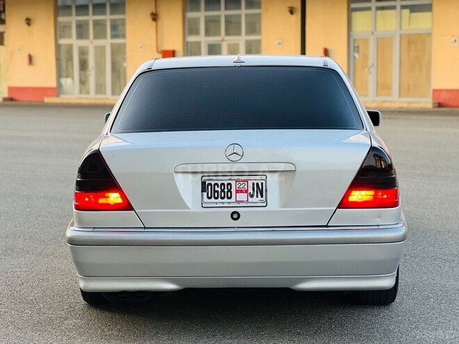 Mercedes C 220 1998, 386,200 km - 2.2 l - Bakı
