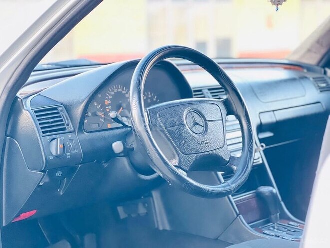 Mercedes C 220 1998, 386,200 km - 2.2 l - Bakı