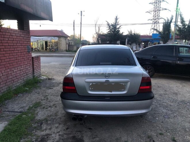 Opel Vectra 1997, 156,000 km - 2.0 l - Masallı