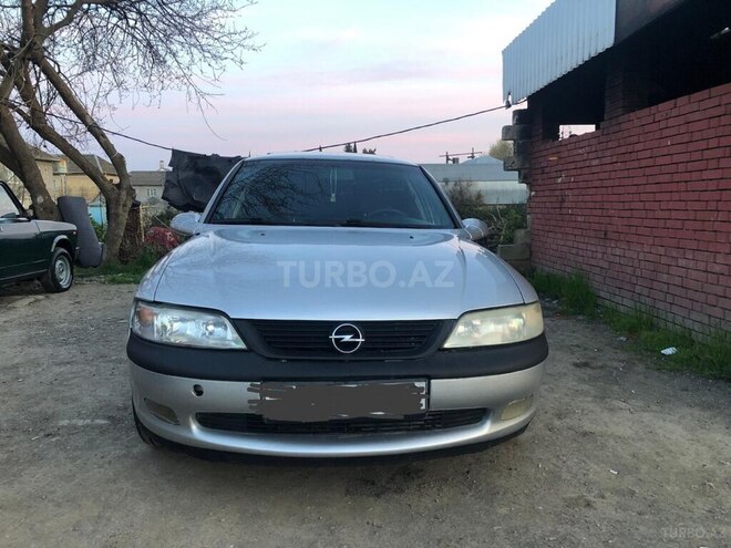 Opel Vectra 1997, 156,000 km - 2.0 l - Masallı