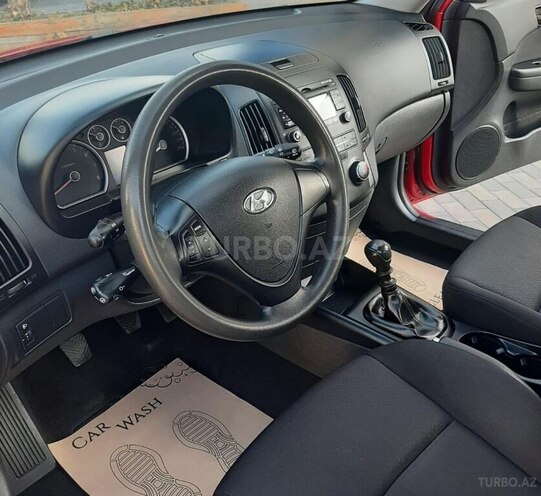 Hyundai i30 2008, 118,200 km - 1.4 l - Bakı