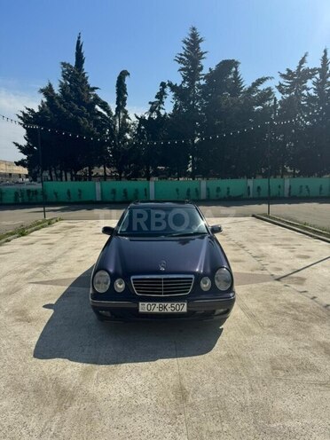 Mercedes E 240 2000, 450,000 km - 2.4 l - Bakı