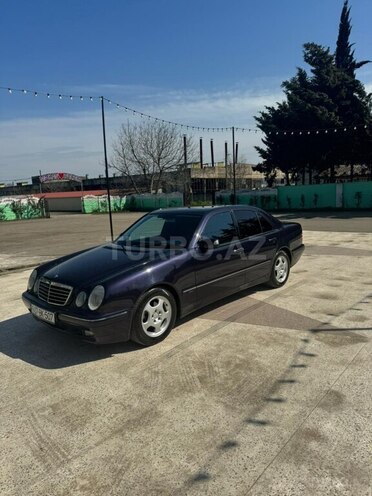 Mercedes E 240 2000, 450,000 km - 2.4 l - Bakı