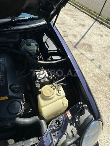 Mercedes E 240 2000, 450,000 km - 2.4 l - Bakı