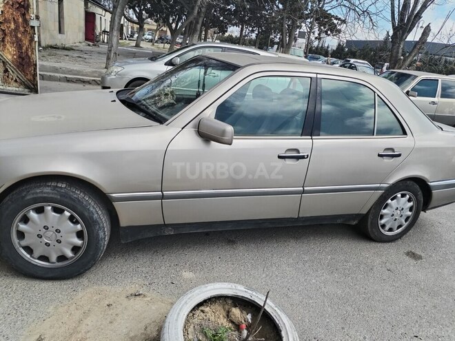 Mercedes C 220 1995, 100,000 km - 2.2 л - Bakı