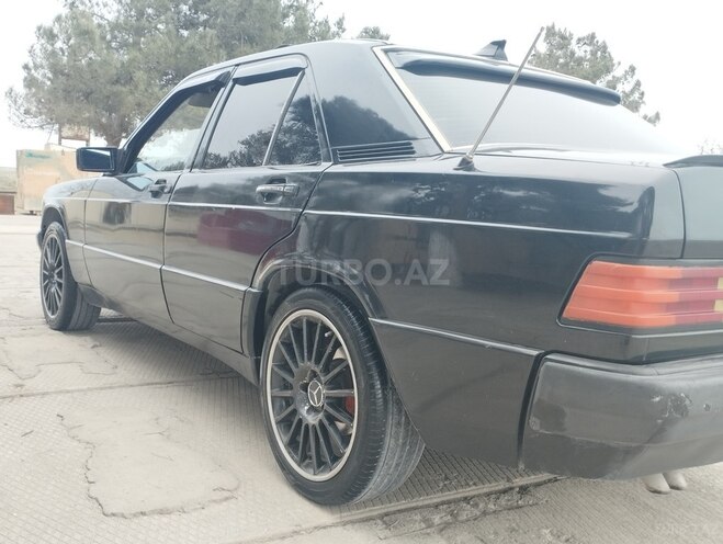 Mercedes 190 1992, 385,700 km - 2.3 л - Bakı