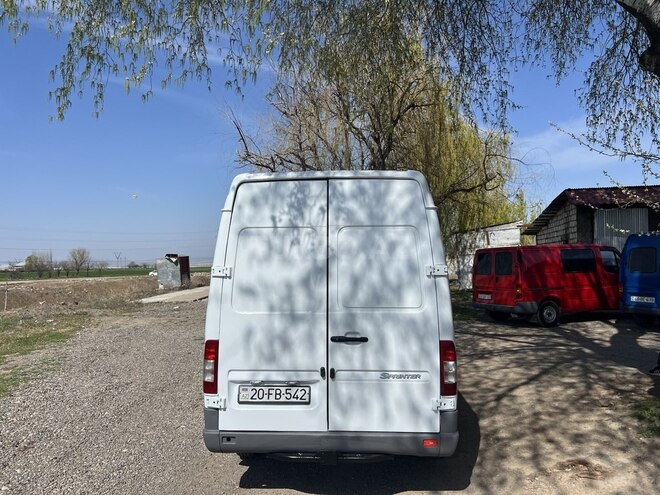 Mercedes Sprinter 313 2004, 432,567 km - 2.2 l - Ağstafa