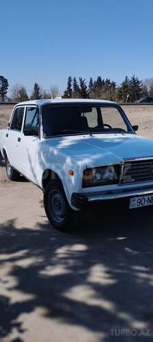 LADA (VAZ) 2107 2005, 62,378 km - 1.6 l - Salyan