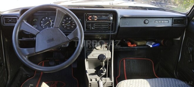 LADA (VAZ) 2107 2005, 62,378 km - 1.6 l - Salyan
