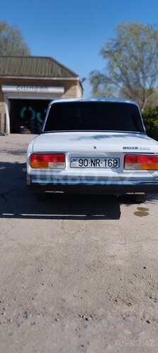 LADA (VAZ) 2107 2005, 62,378 km - 1.6 l - Salyan