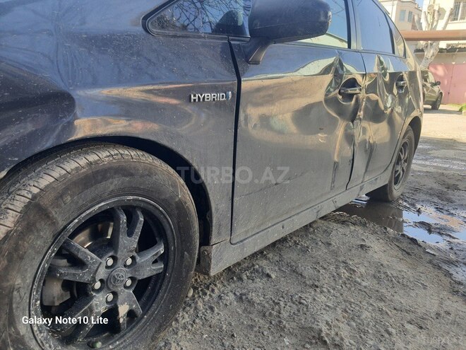 Toyota Prius 2014, 450,616 km - 1.8 l - Bakı