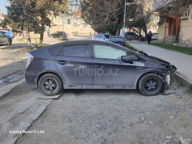 Toyota Prius 2014, 450,616 km - 1.8 l - Bakı
