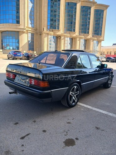 Mercedes 190 1993, 293,280 km - 2.0 l - Xırdalan