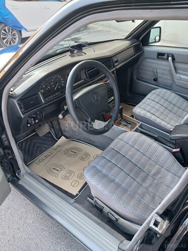 Mercedes 190 1993, 293,280 km - 2.0 l - Xırdalan
