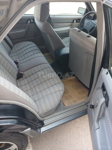 Mercedes 190 1993, 293,280 km - 2.0 l - Xırdalan