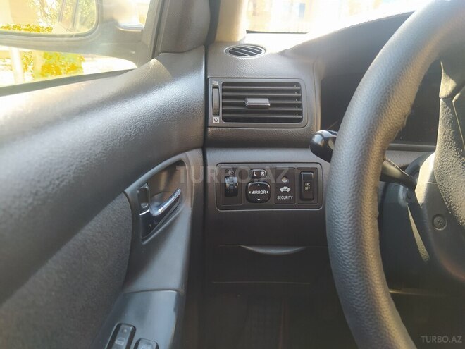 Toyota Corolla 2006, 202,097 km - 1.4 l - Bakı