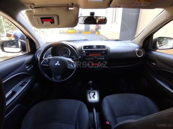 Mitsubishi Attrage 2014, 131,300 km - 1.2 л - Bakı