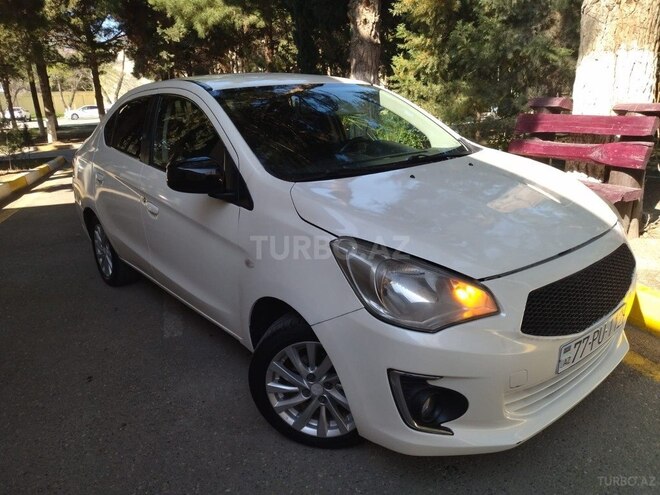 Mitsubishi Attrage 2014, 131,300 km - 1.2 л - Bakı