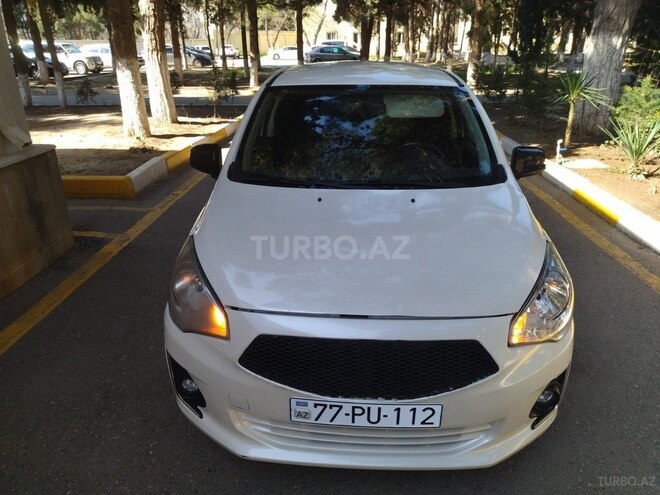 Mitsubishi Attrage 2014, 131,300 km - 1.2 л - Bakı